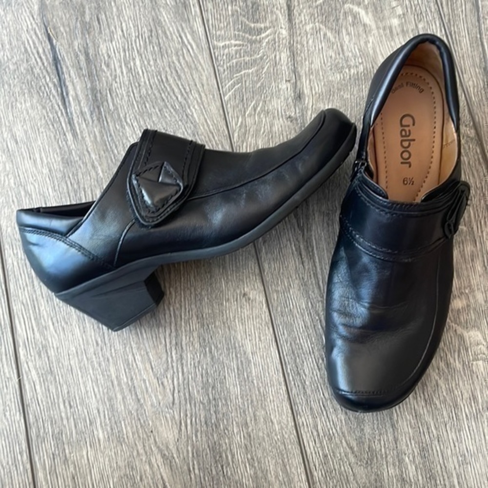 Gabor shoes size 6 1/2 black leather zip up side